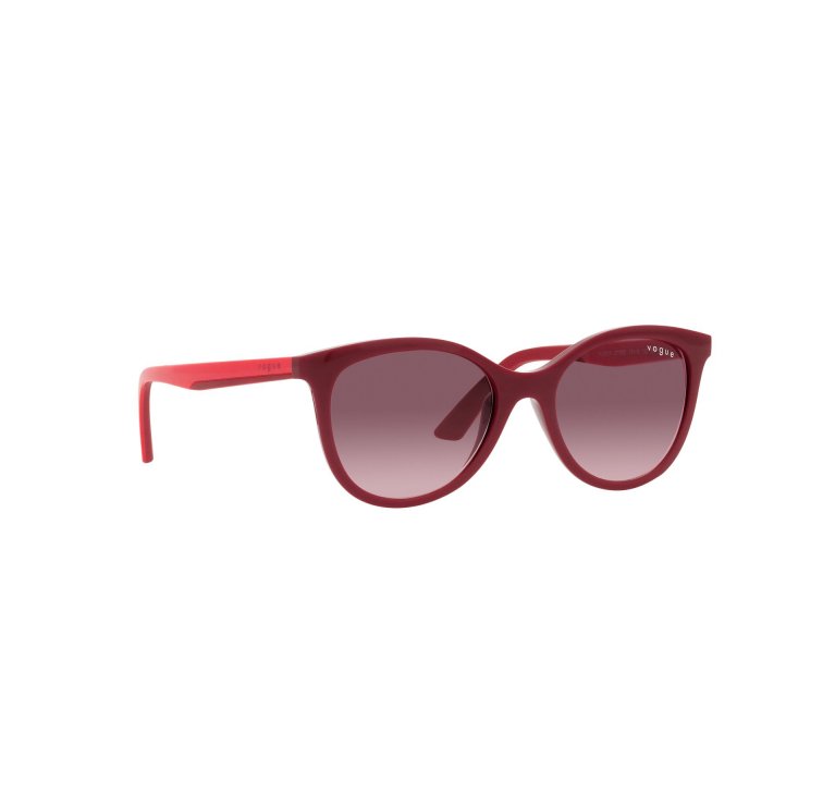 VOGUE JUNIOR 2013 27768D